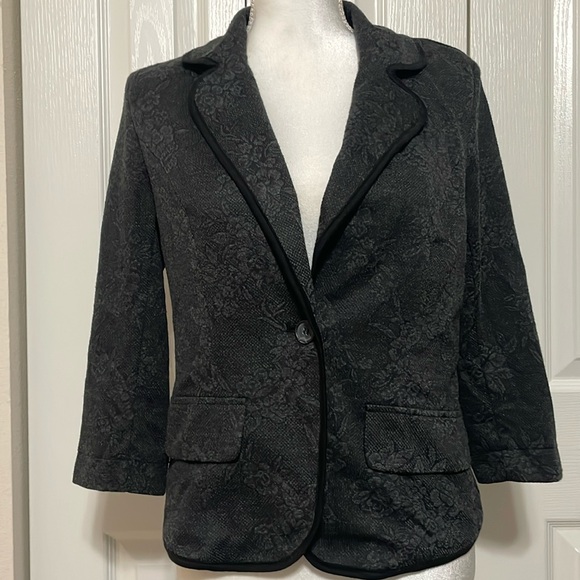 Wet Seal SZ L Black Floral Single Button Front Blazer - Picture 2 of 15